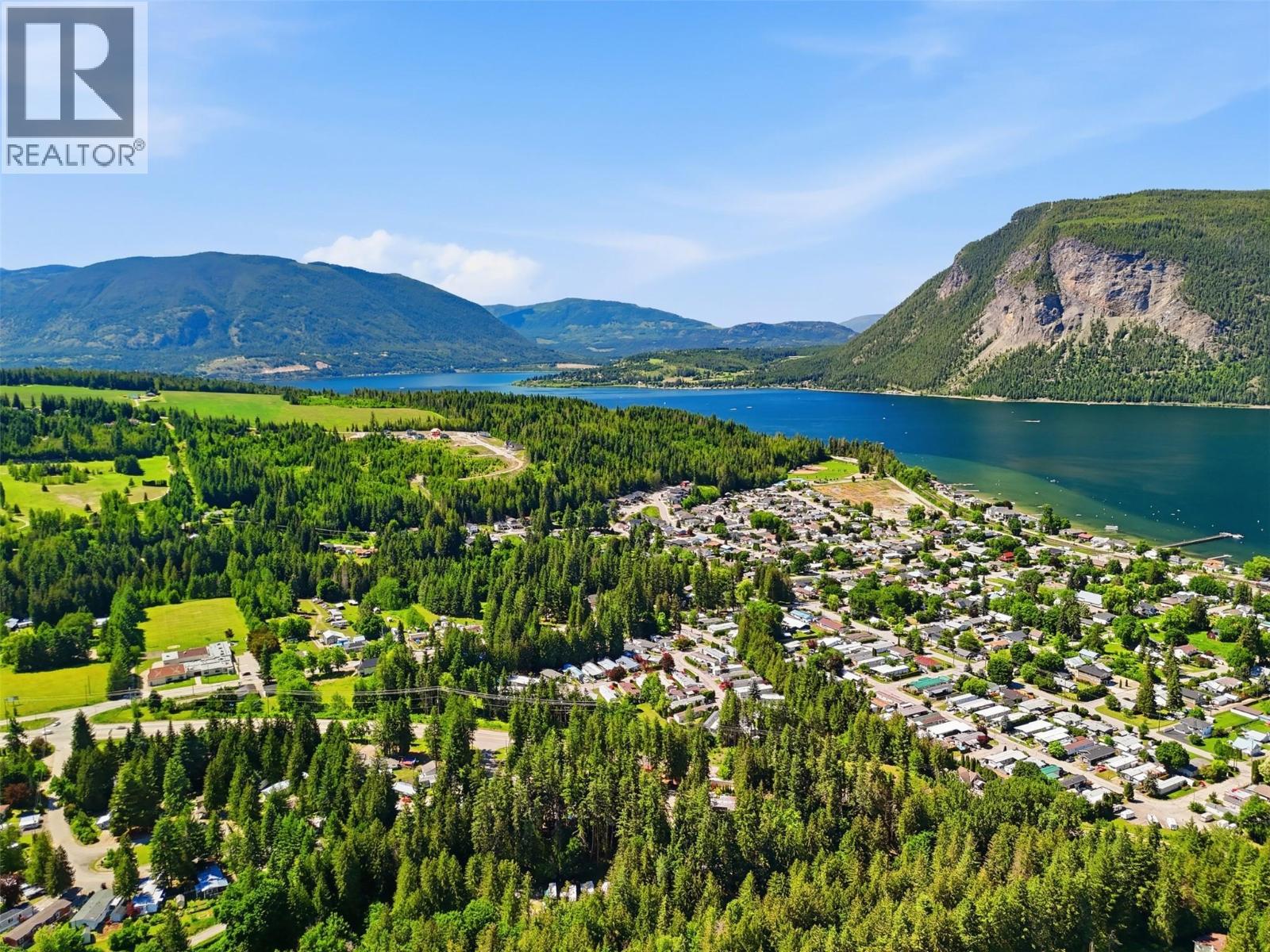  6670 Trans Canada Highway Northeast, Salmon Arm