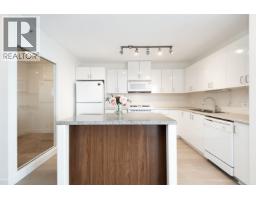 712 175 W 1st Street, North Vancouver, BC V7M3N9 Photo 12