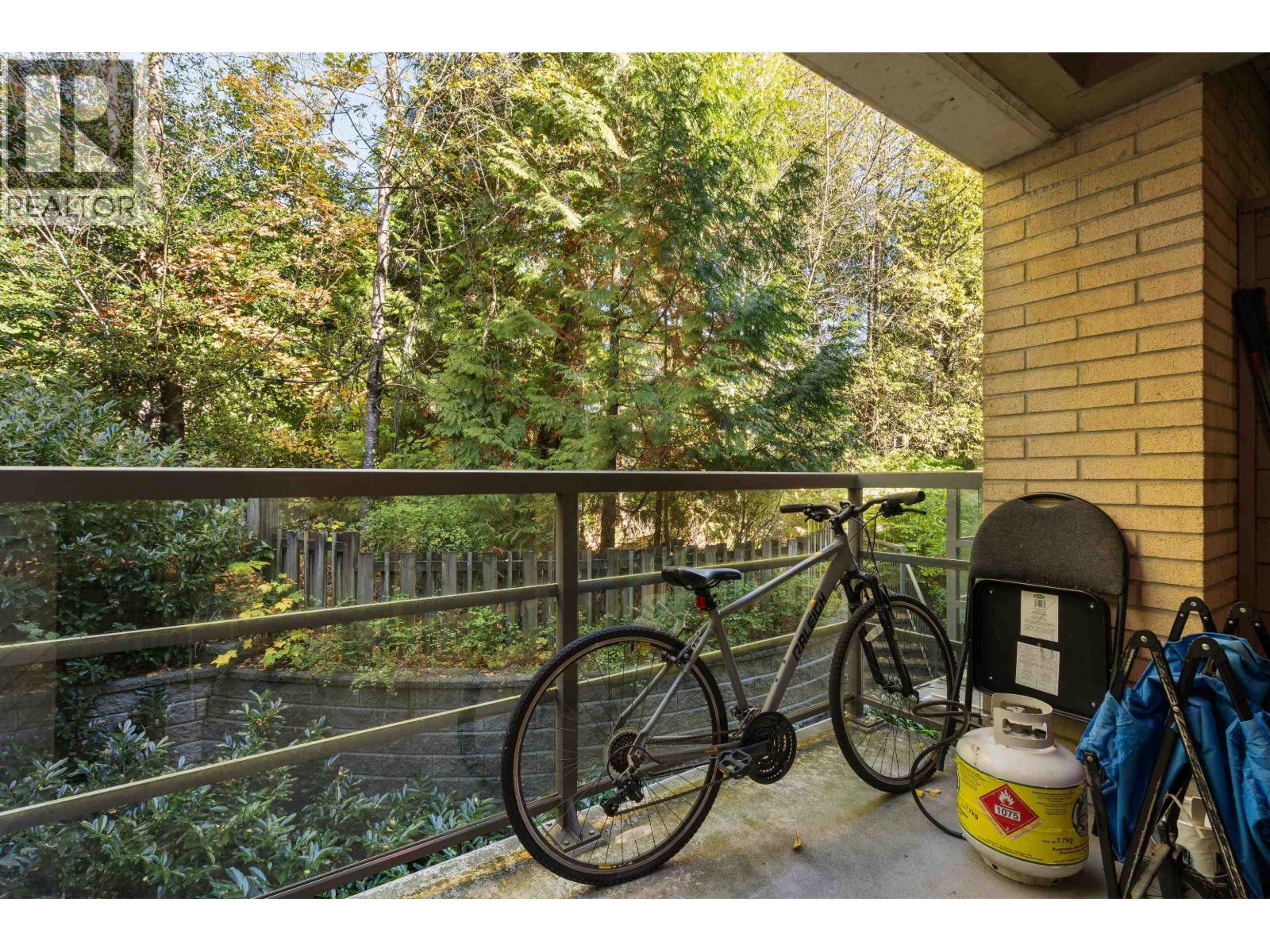 414 9319 UNIVERSITY CRESCENT, Burnaby - Image 1