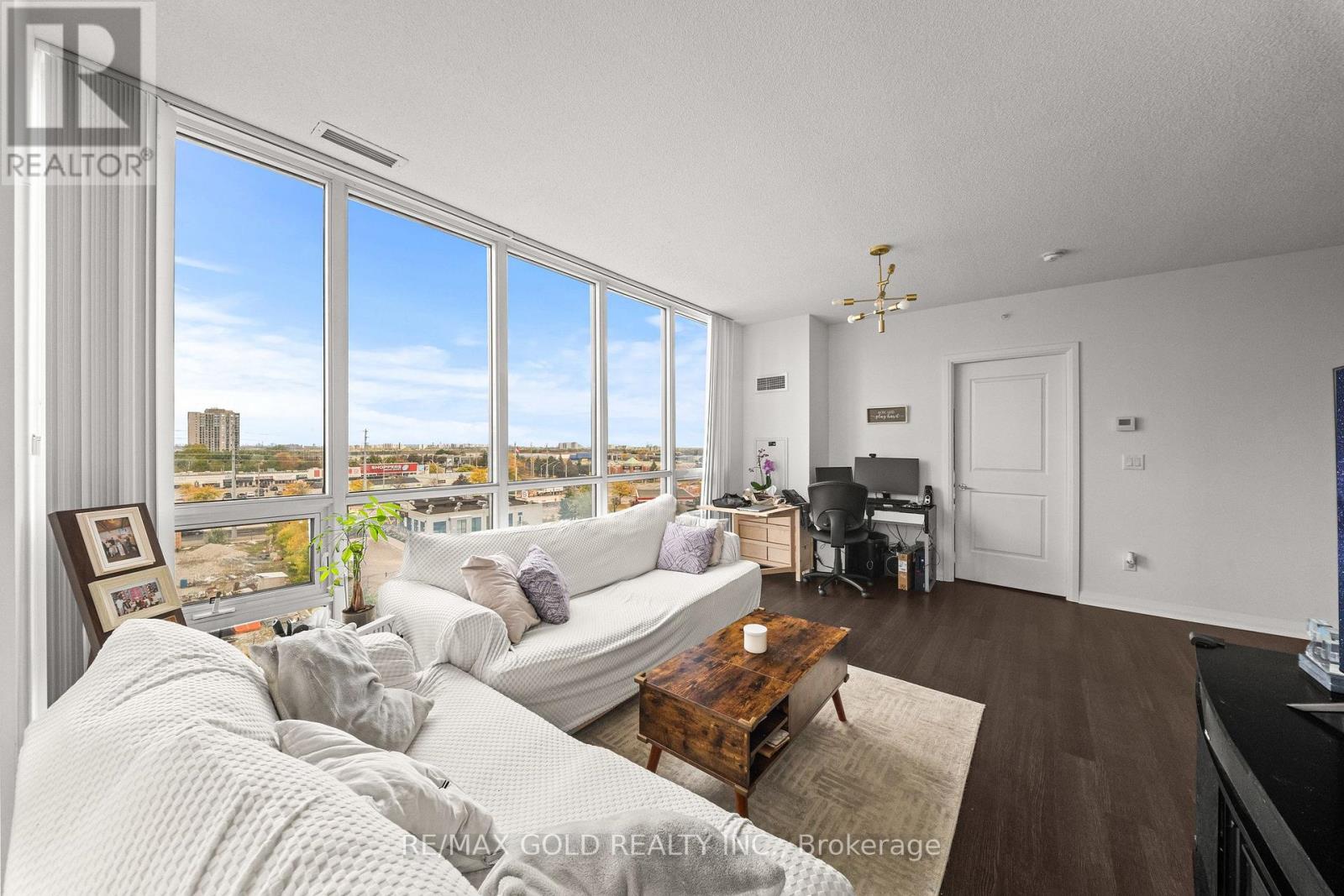 #602 5025 FOUR SPRINGS AVENUE - 14