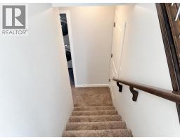 303 Coalbanks Boulevard W - photo 14