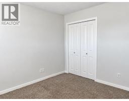 303 Coalbanks Boulevard W - photo 17