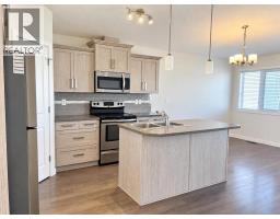 303 Coalbanks Boulevard W - photo 5