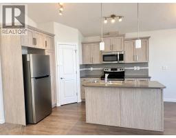 303 Coalbanks Boulevard W - photo 6