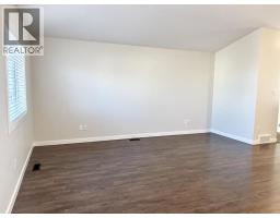 303 Coalbanks Boulevard W - photo 9