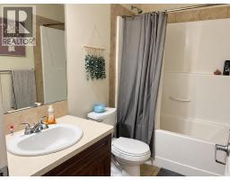 305 Coalbanks Boulevard W - photo 13
