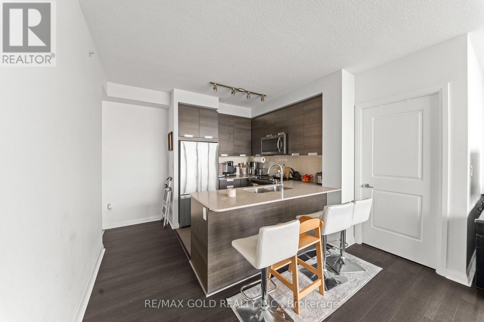 5025 FOUR SPRINGS AVENUE, Mississauga (Mississauga Valleys) — photo 8