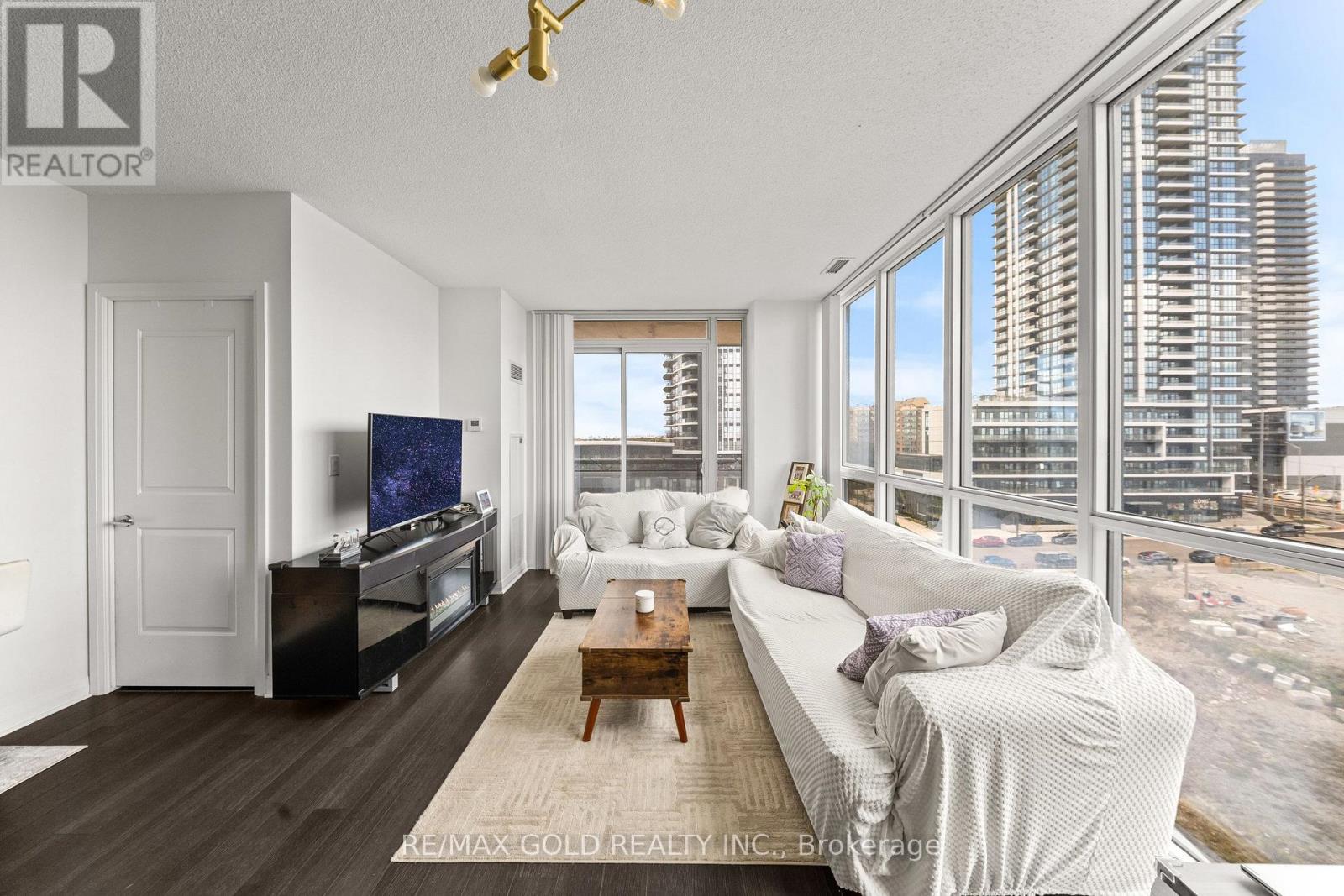 #602 5025 FOUR SPRINGS AVENUE - 13