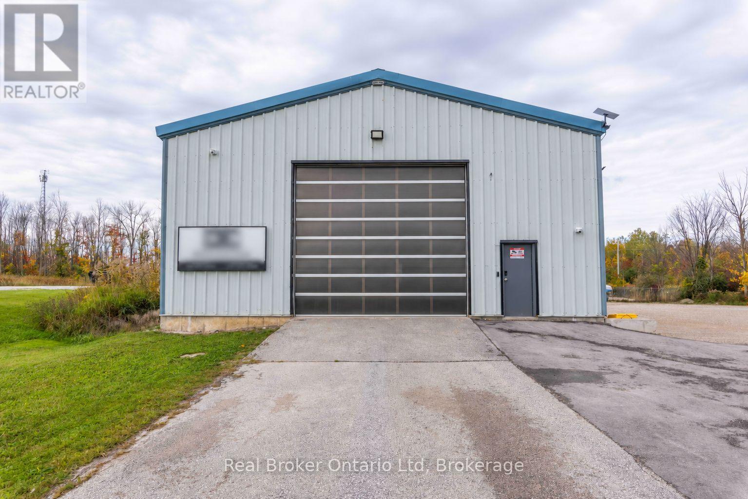 2280 20th Avenue East — photo 4
