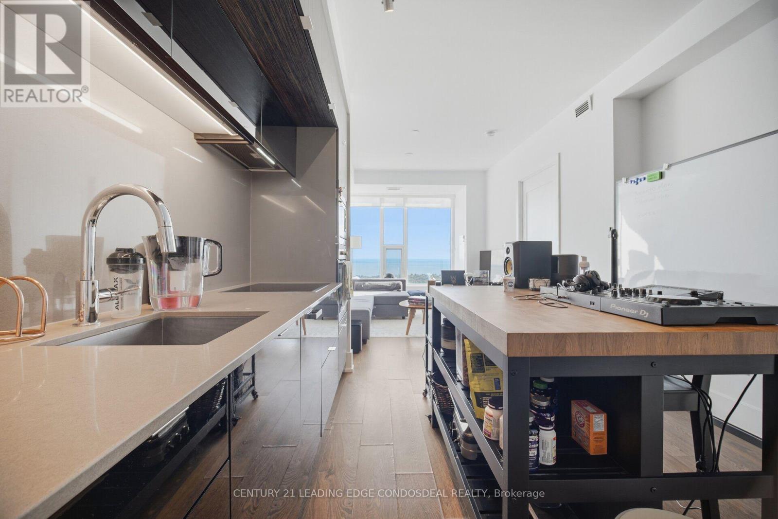 10 York Street — photo 10