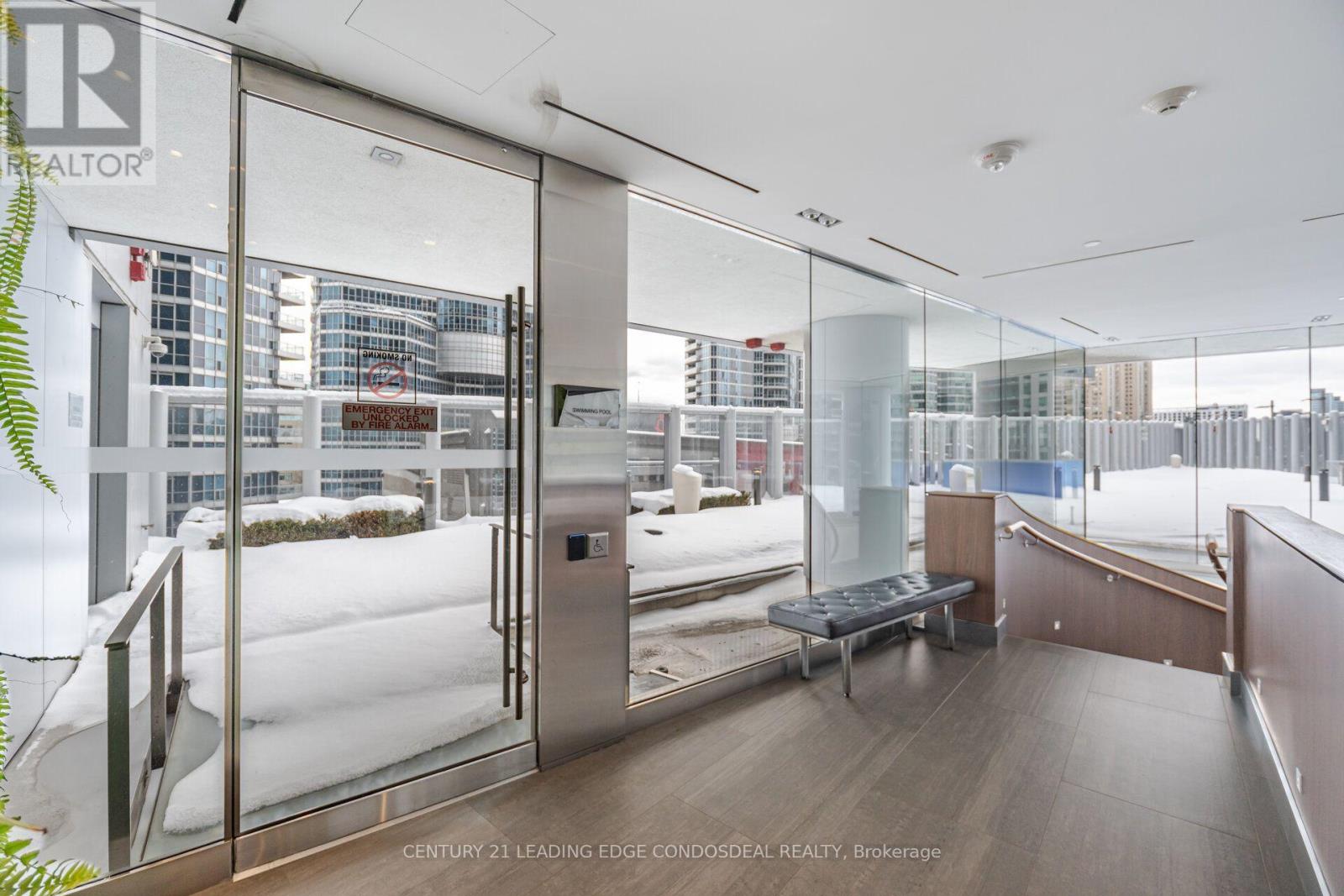 10 York Street — photo 30