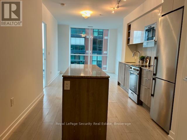 31 Tippett Road — photo 4