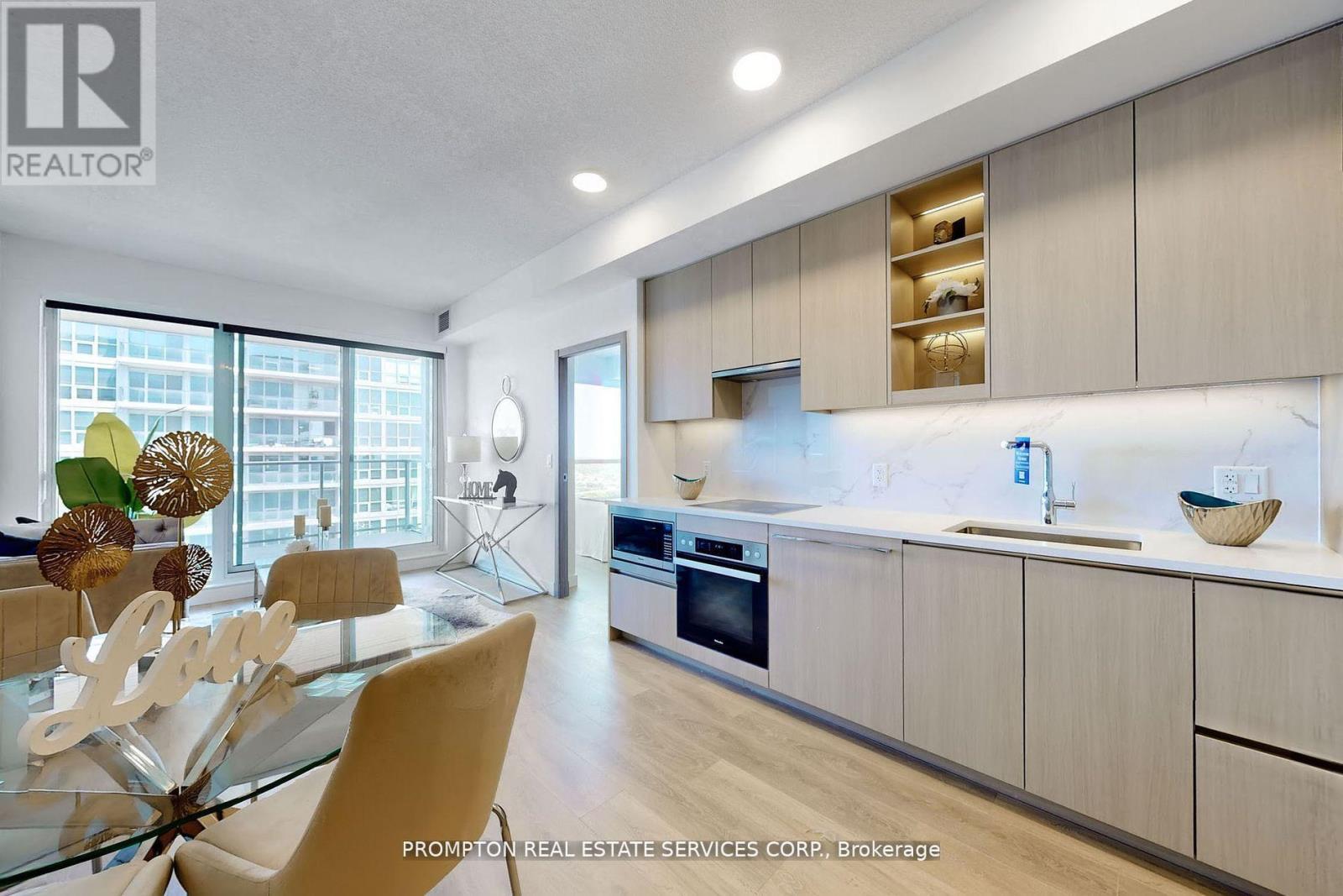 27 Mcmahon Drive — photo 10