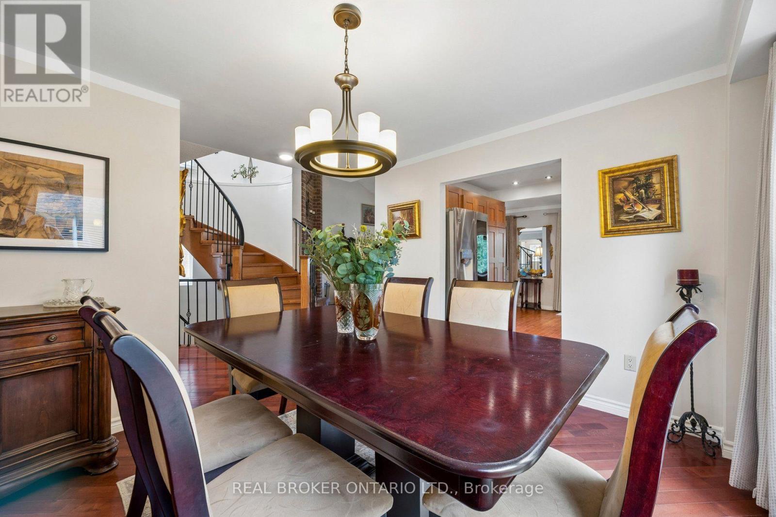 22 RAVENSCROFT ROAD - 11