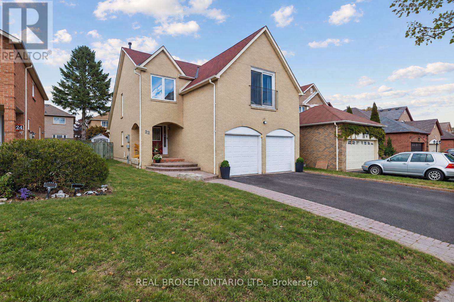 22 Ravenscroft Road — photo 2