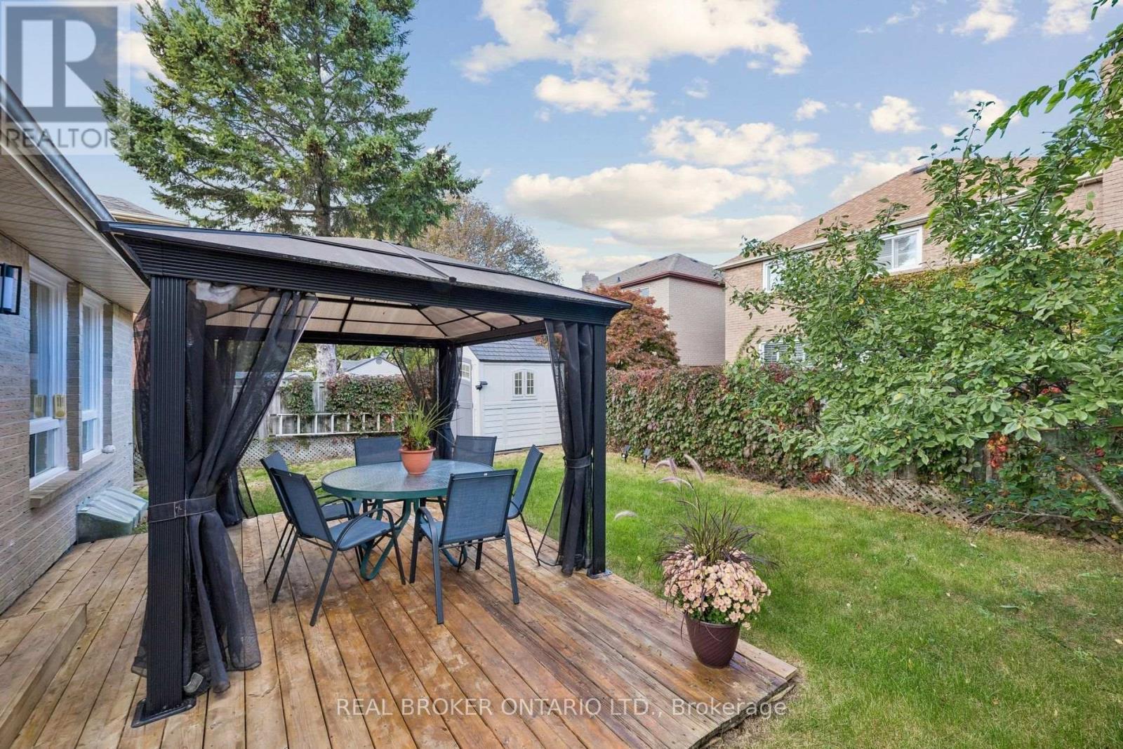 22 Ravenscroft Road, Ajax, ON photo 44