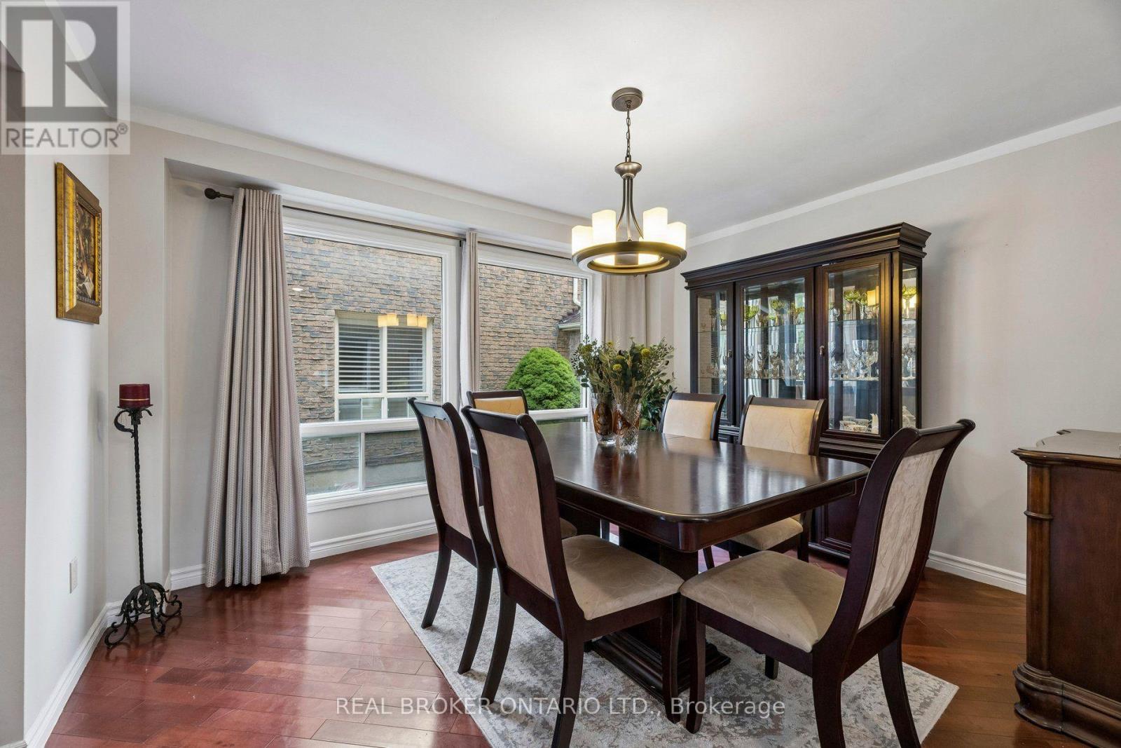 22 Ravenscroft Road, Ajax, ON photo 9