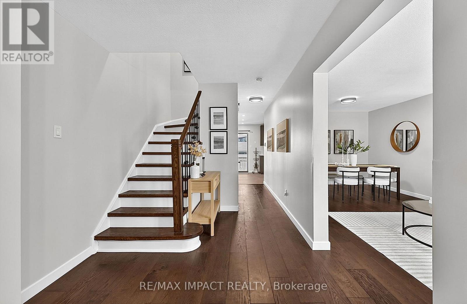 74 YORKVILLE DRIVE - 5