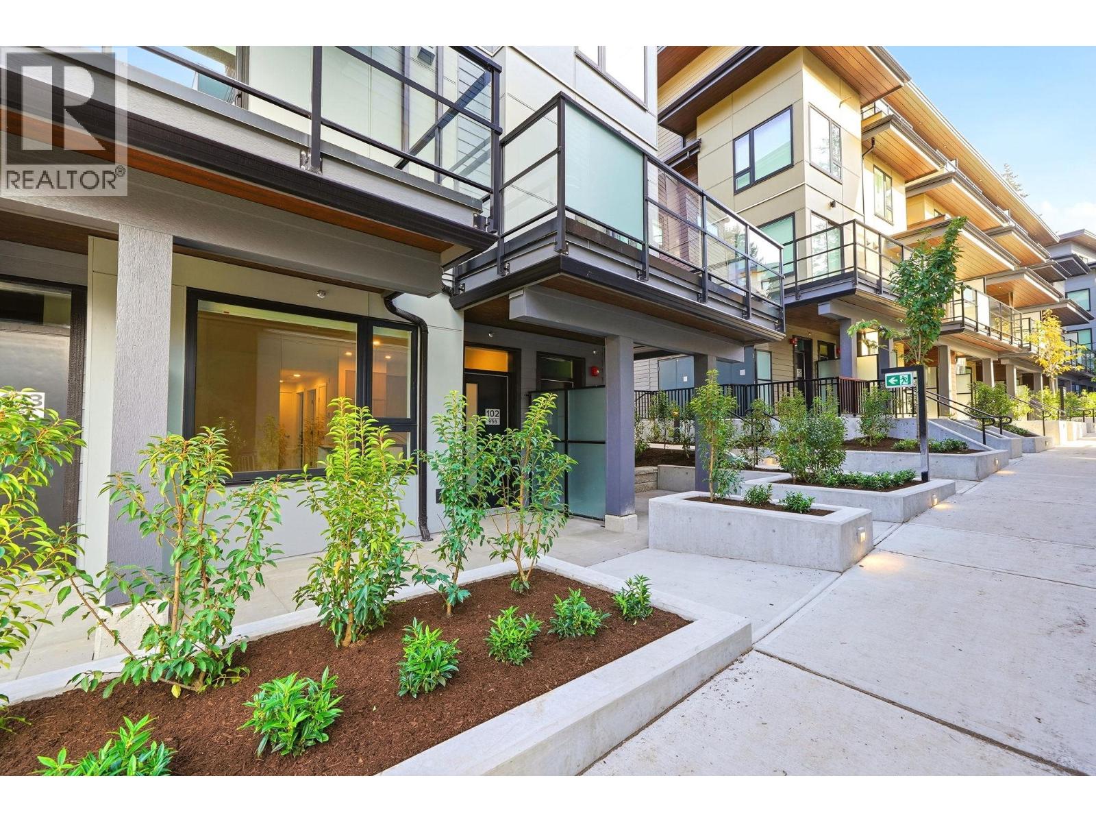 Photo of 102 956 LYTTON STREET 27