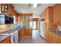 Kitchen - 18 Waldau Crescent, Waldau, ON N2G3W7 Photo 8