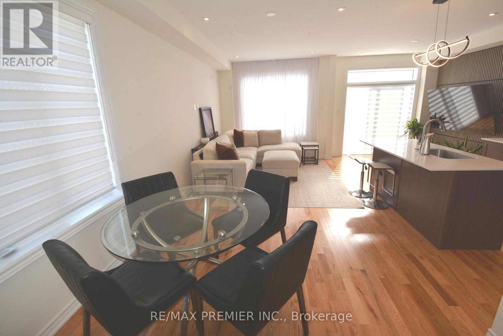 101 Kinloss Street — photo 7