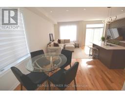 Foyer - 101 Kinloss Street, Vaughan, ON L4H5J5 Photo 7