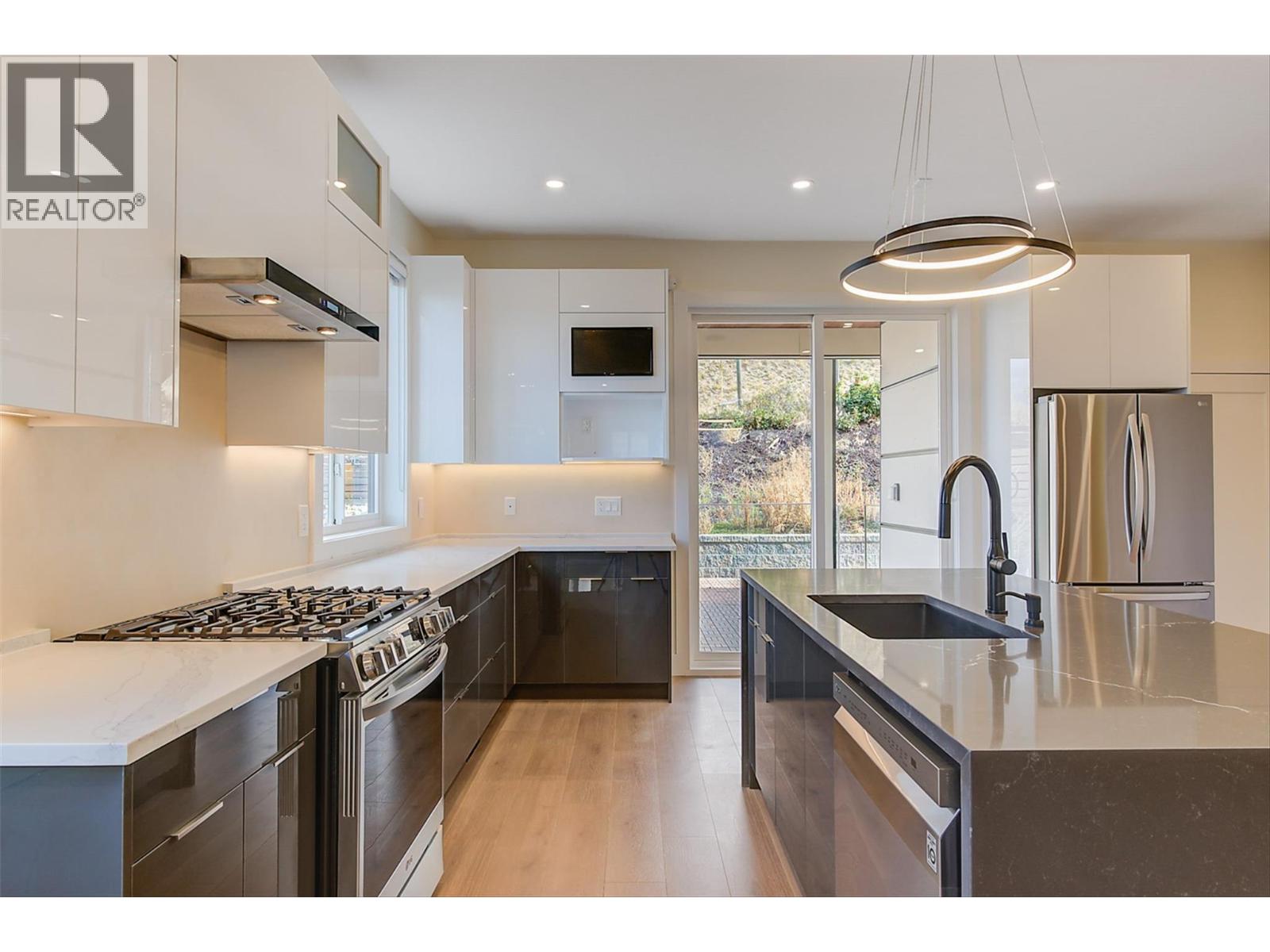 5084 Twinflower Crescent - 20