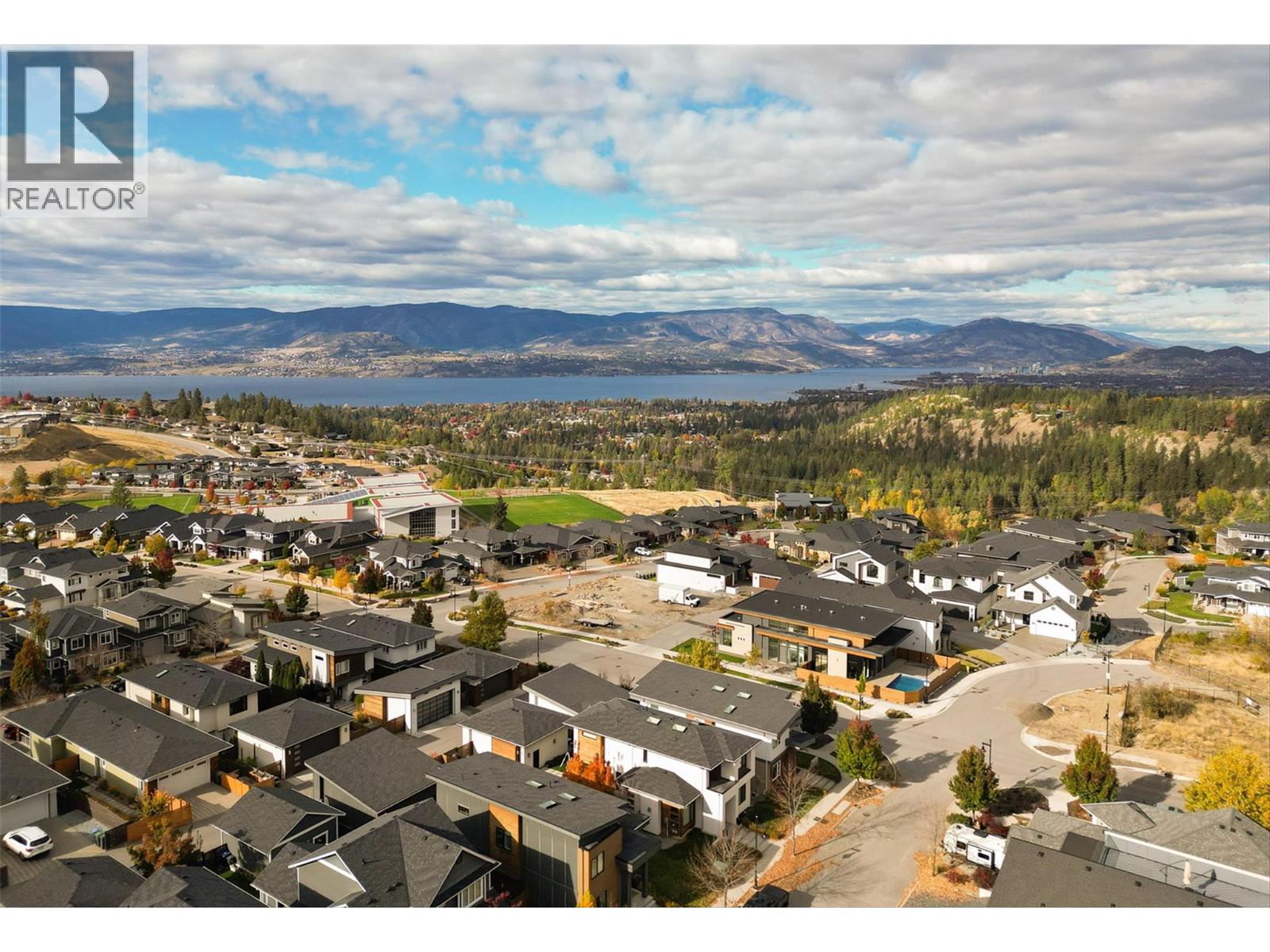 5084 Twinflower Crescent - 85