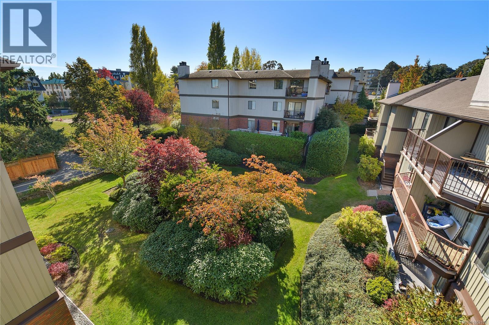 #408 1655 Begbie St - 29