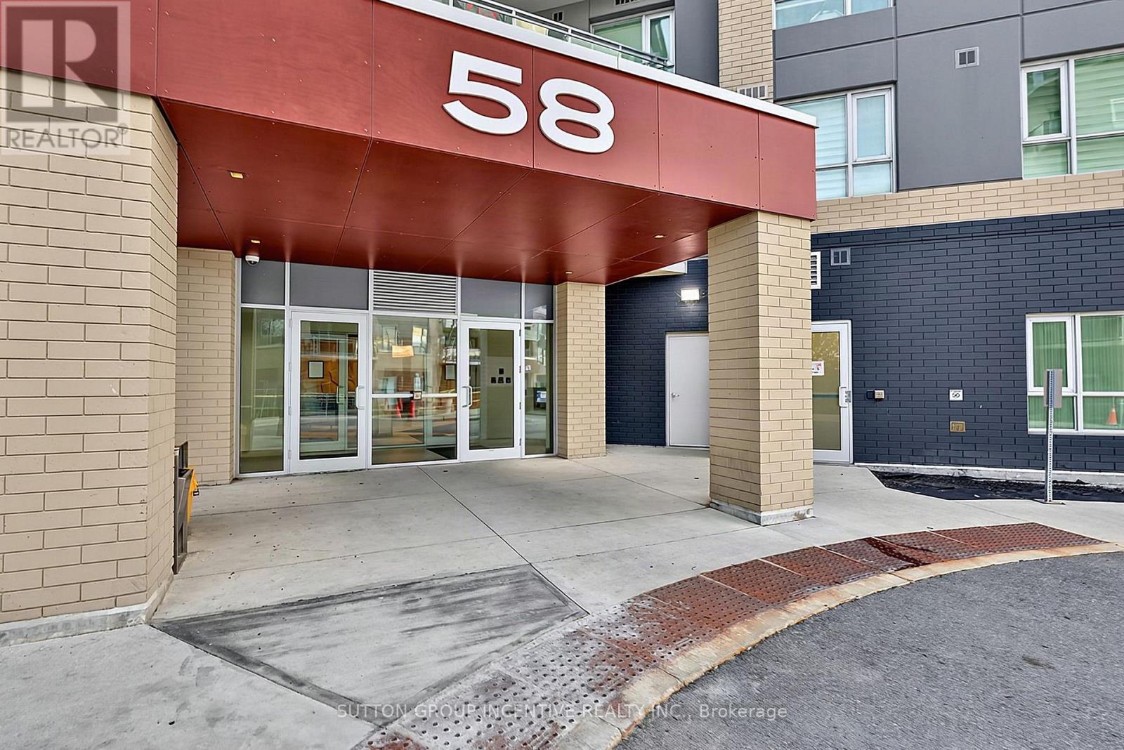 58 Lakeside Terrace — photo 3
