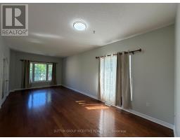1 Buman Court, Barrie, ON L4N0L3 Photo 6