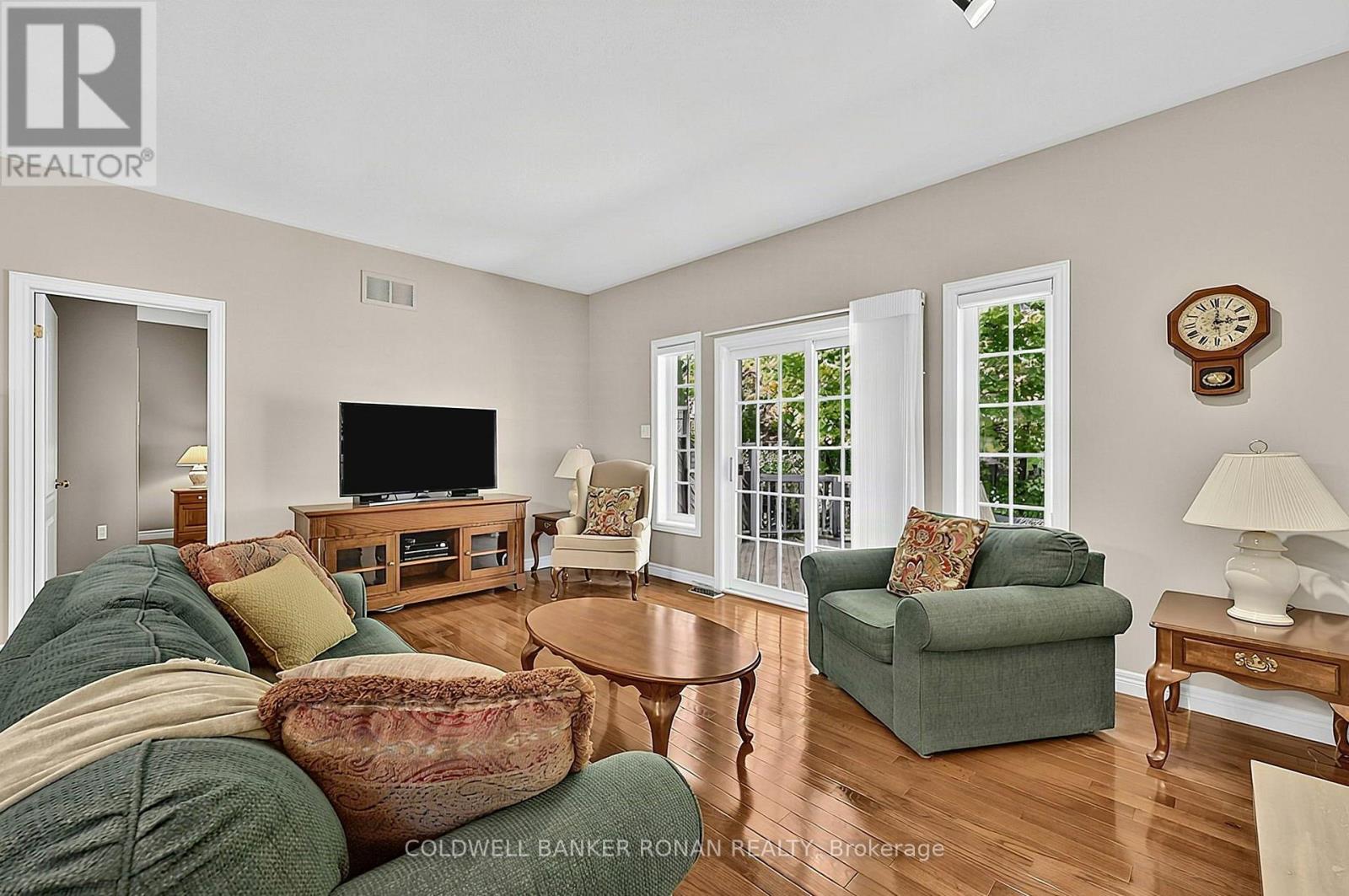 5 Hilliard Court — photo 13