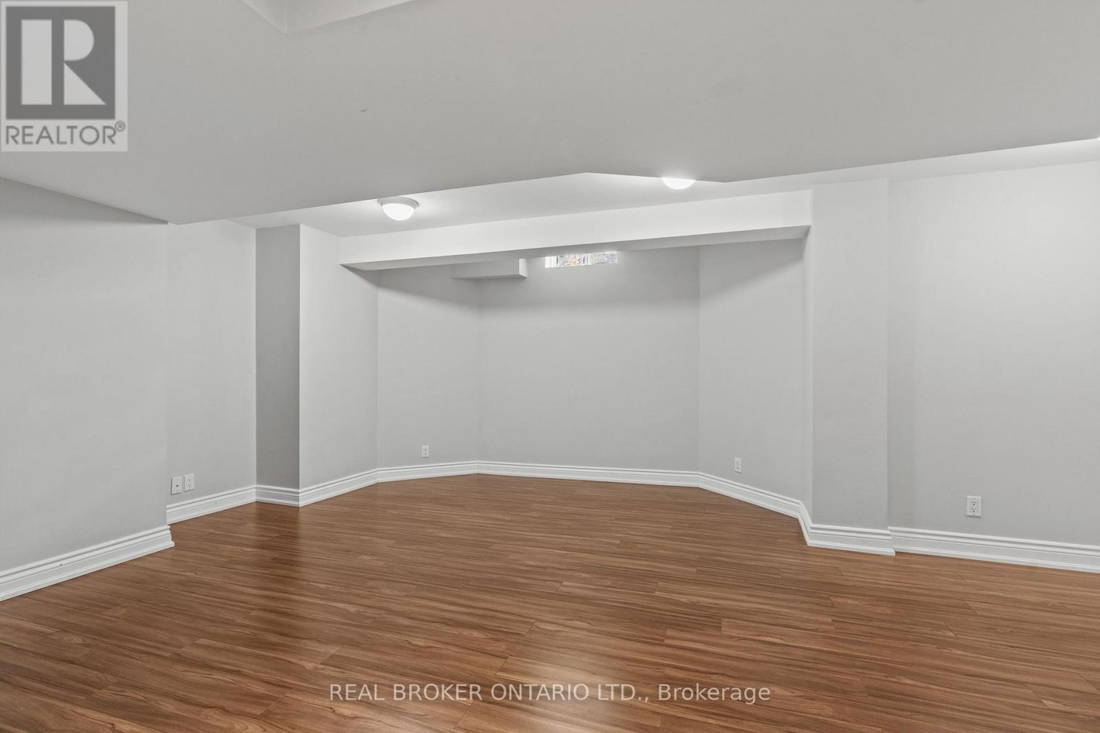 2349 Falkland Crescent, Oakville, ON photo 31