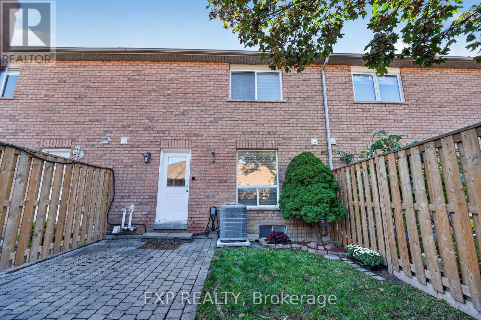 77- 35 Malta Avenue, Brampton, ON photo 28