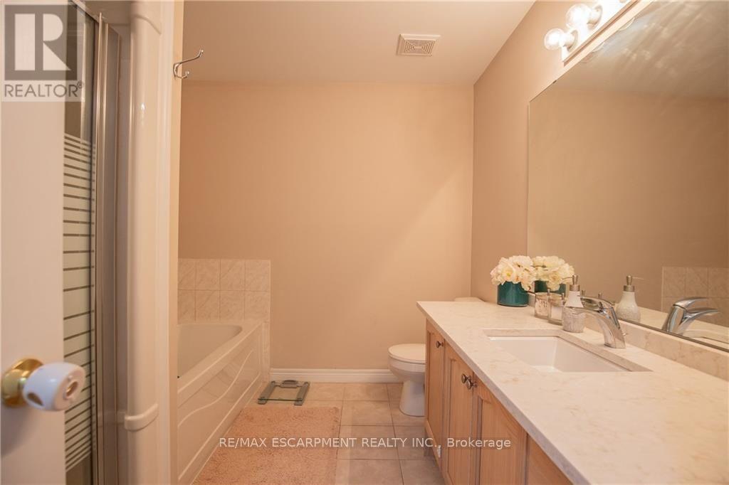 2308 Whistling Springs Crescent — photo 18