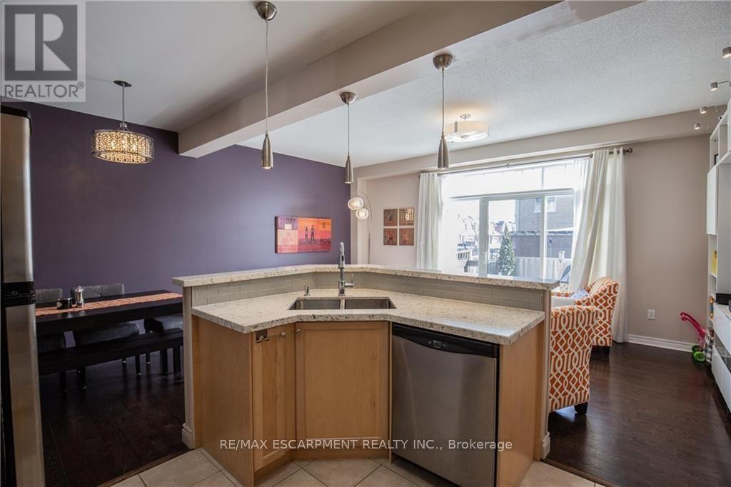 2308 Whistling Springs Crescent — photo 4