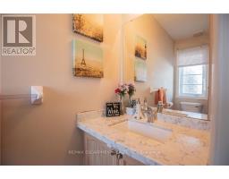 2308 Whistling Springs Crescent, Oakville, ON L6M0C5 Photo 16