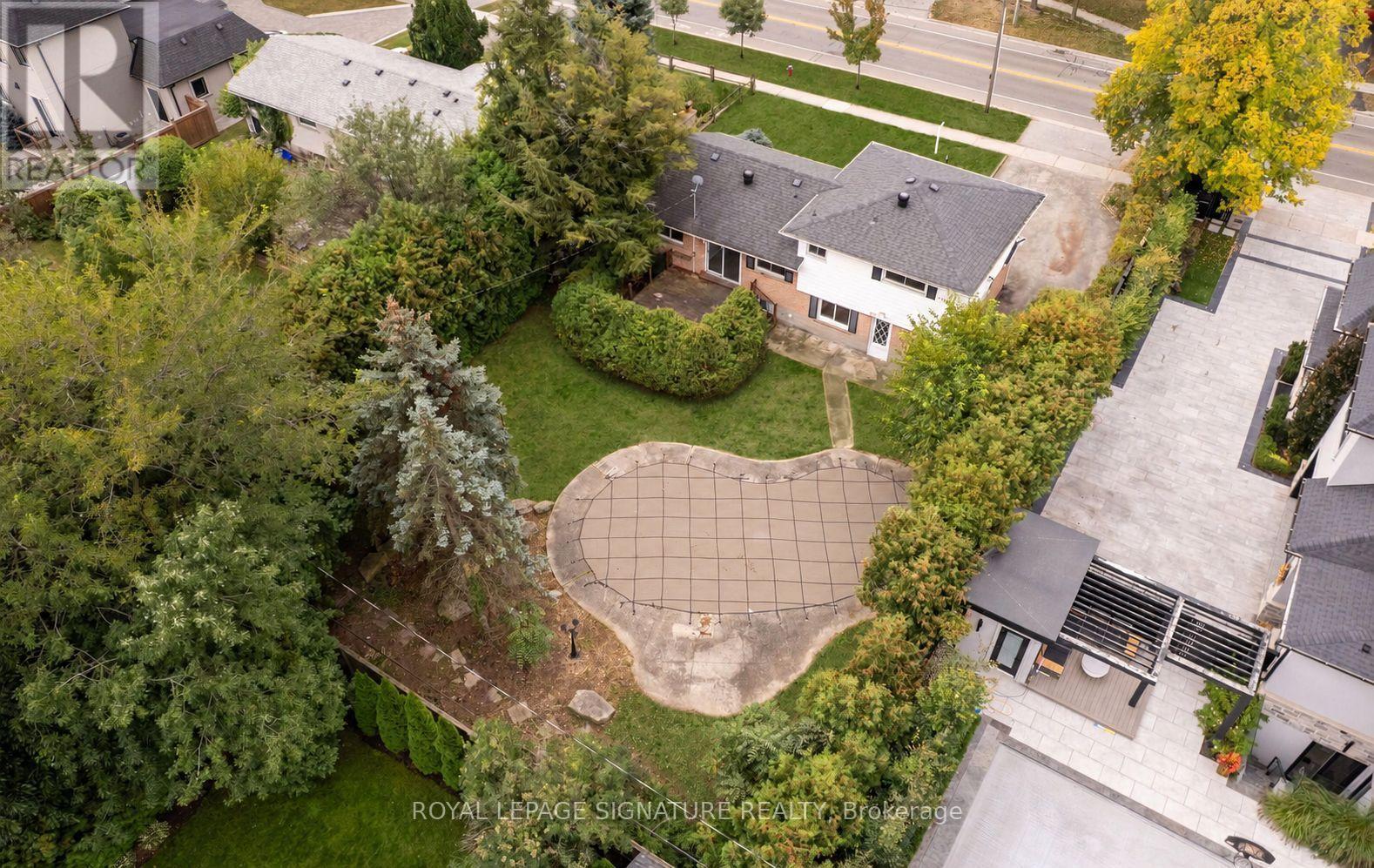 251 Third Line, Oakville, ON photo 40