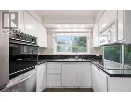 251 Third Line, Oakville, ON L6L4A2 Photo 17