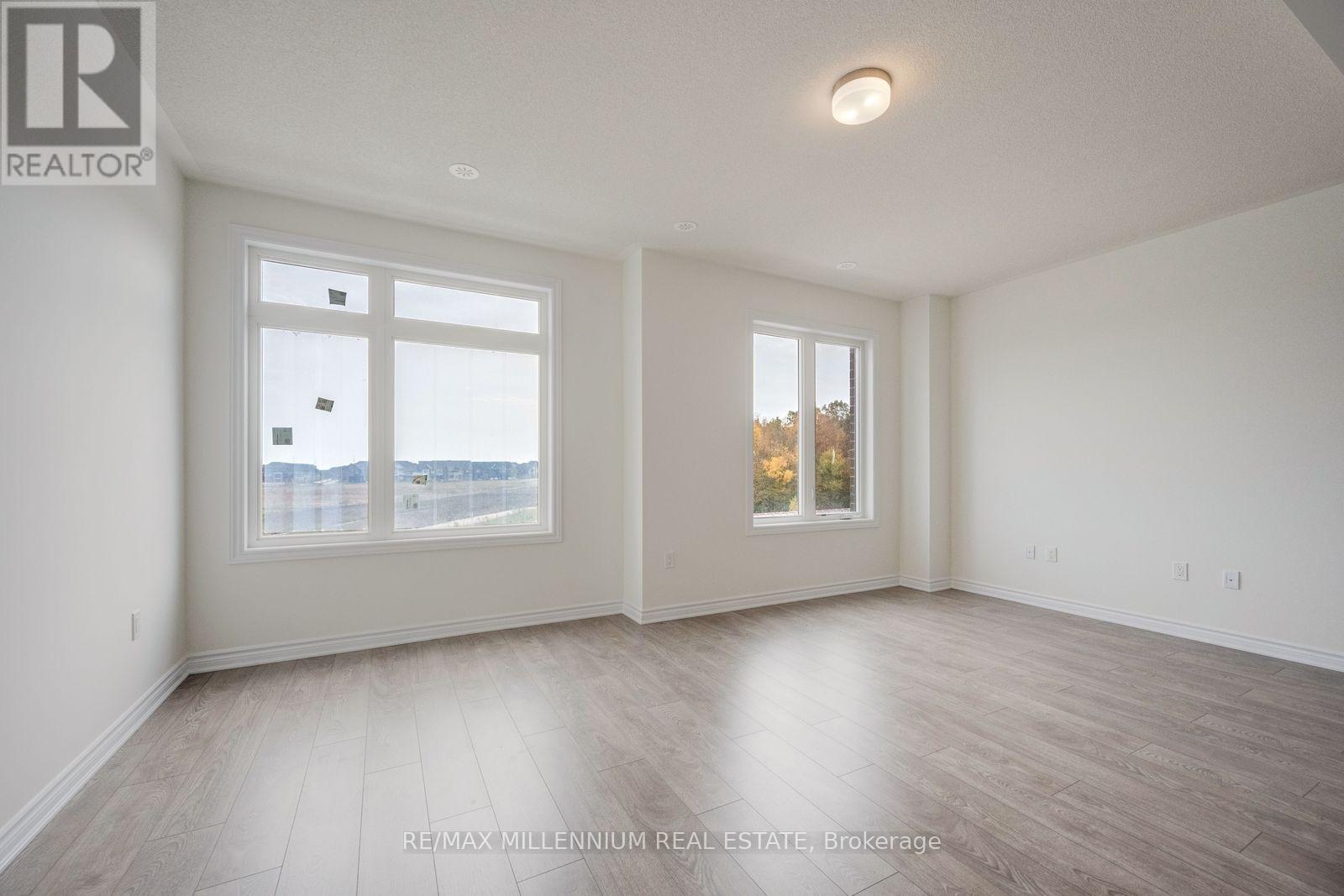 78 Fieldfare Road — photo 3