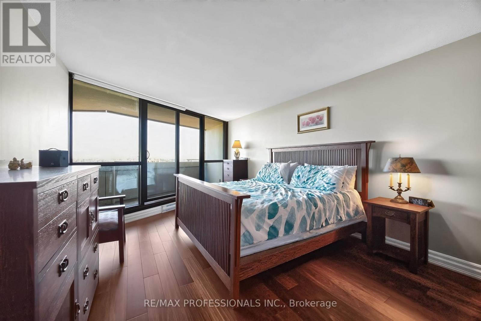 1807- 2000 Islington Avenue, Toronto, ON photo 22