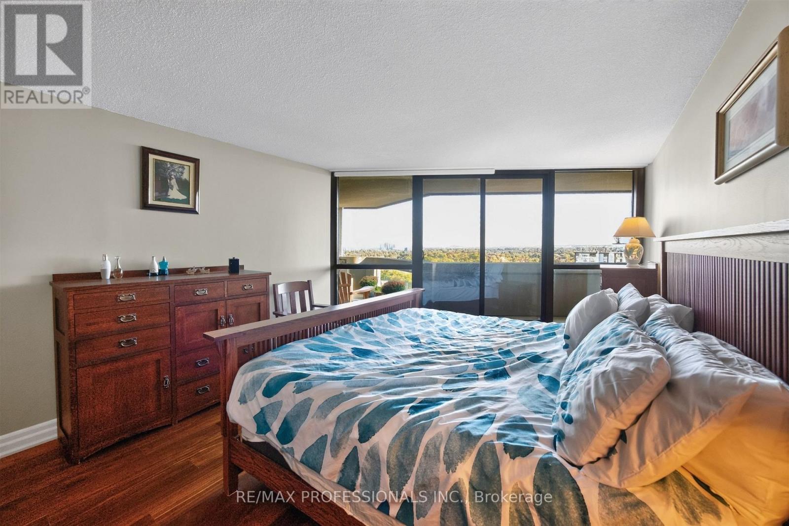 1807- 2000 Islington Avenue, Toronto, ON photo 23