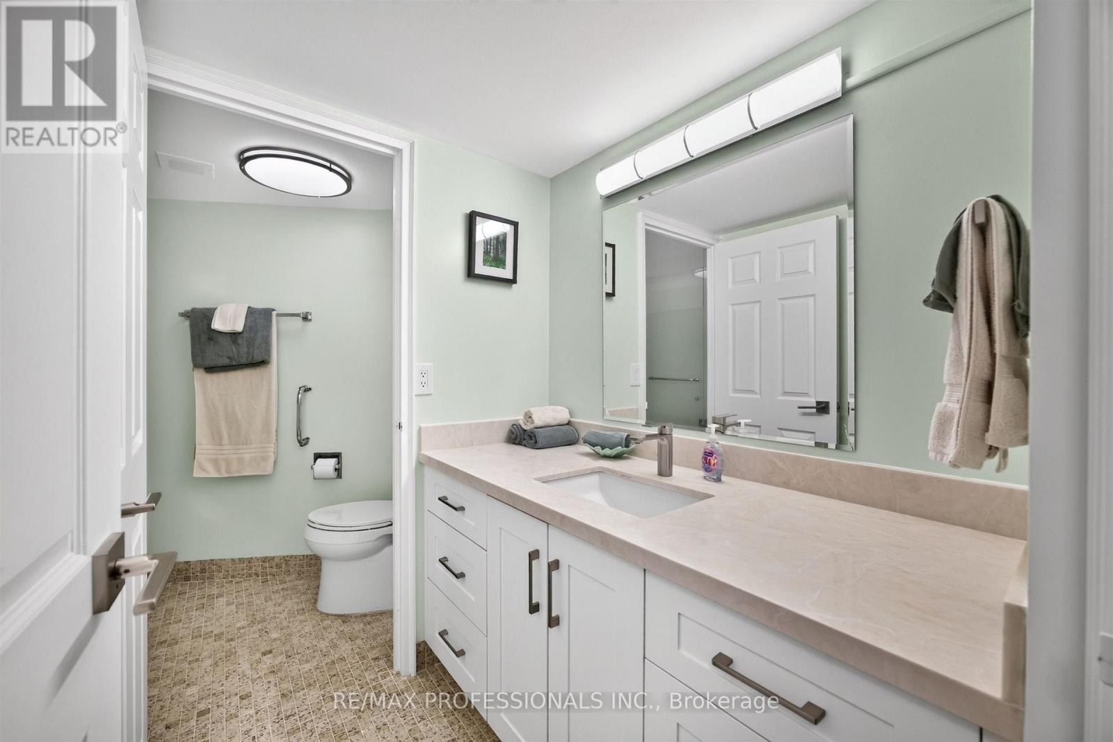 1807- 2000 Islington Avenue, Toronto, ON photo 28
