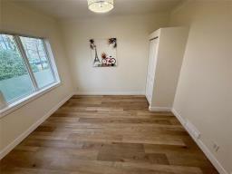 584 Machray Avenue, Winnipeg, MB R2W1A9 Photo 17