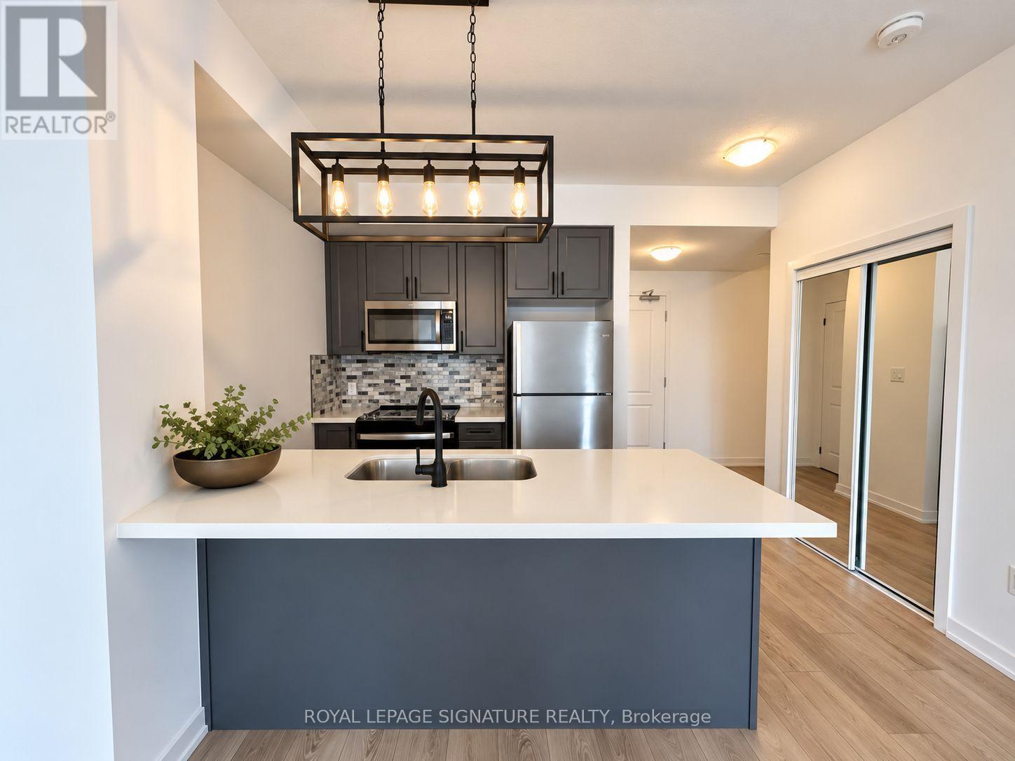 #807 460 DUNDAS STREET E - 3