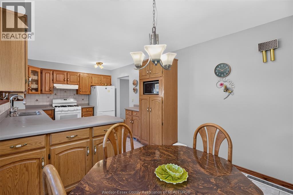2441 LESPERANCE - 26