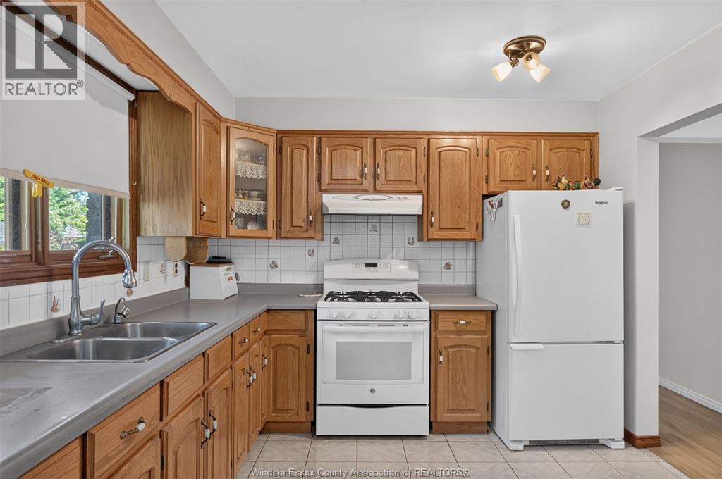 2441 LESPERANCE - 27
