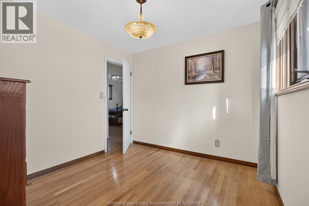 2441 Lesperance — photo 30