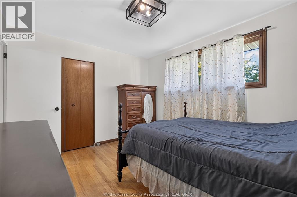 2441 LESPERANCE - 32