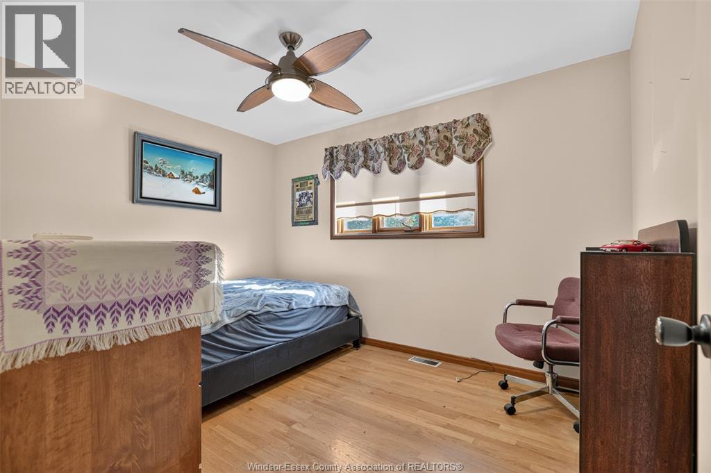 2441 LESPERANCE - 33
